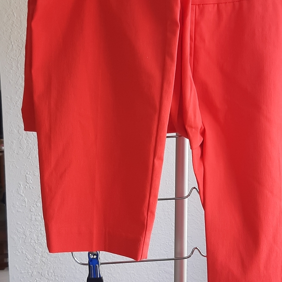 Skinny leg pant - Picture 7 of 9